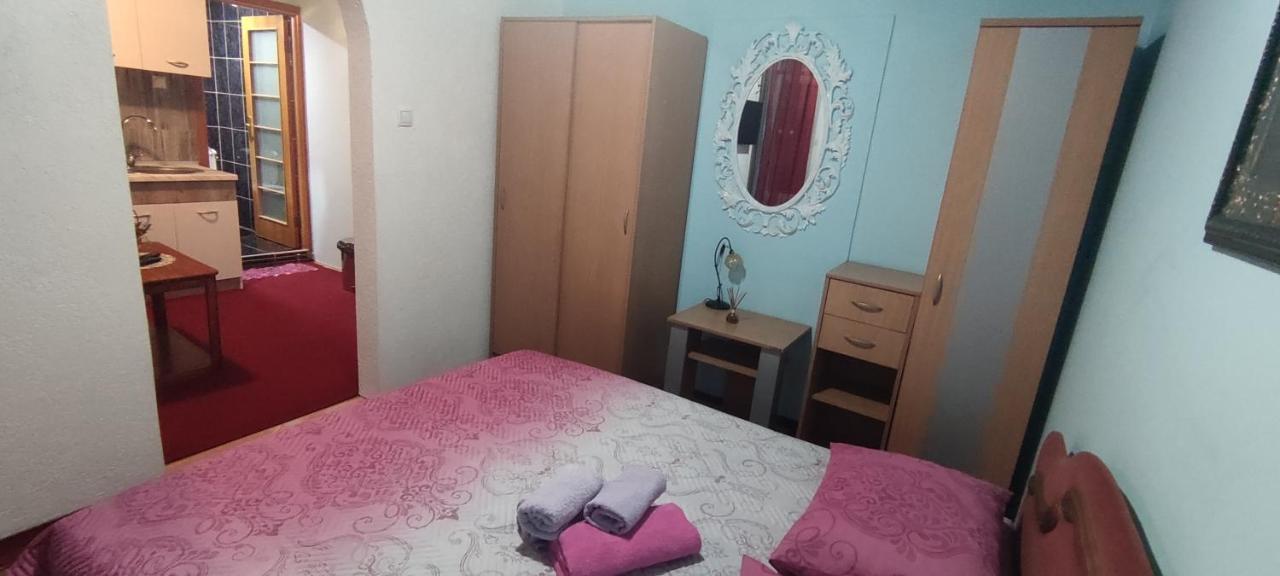 Guesthouse Prenociste Faraon Pljevlja Exteriör bild