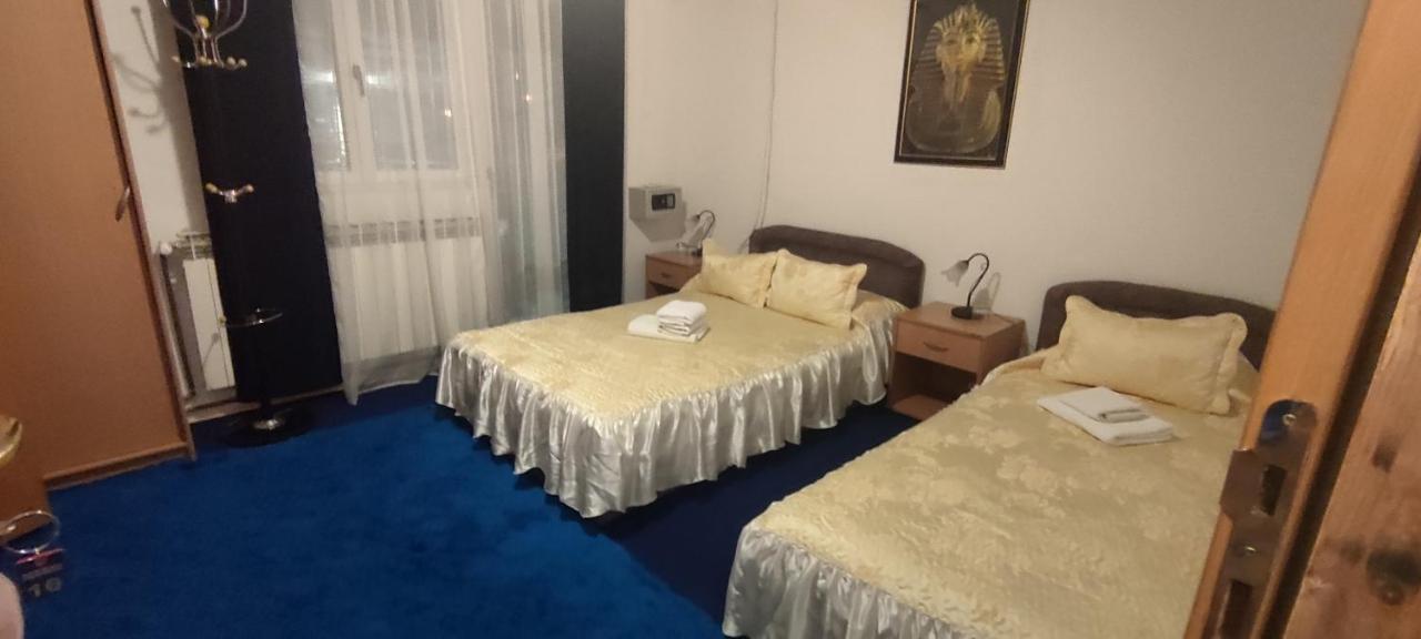Guesthouse Prenociste Faraon Pljevlja Exteriör bild