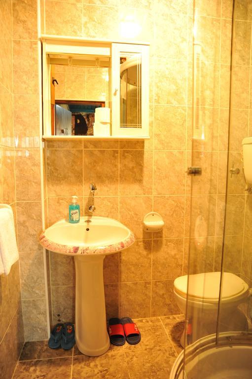 Guesthouse Prenociste Faraon Pljevlja Rum bild